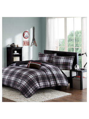 Shawn Plaid Quilted Coverlet Set - Black