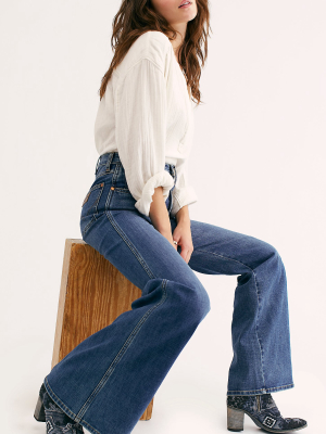 Wrangler Fly High Flare Jeans