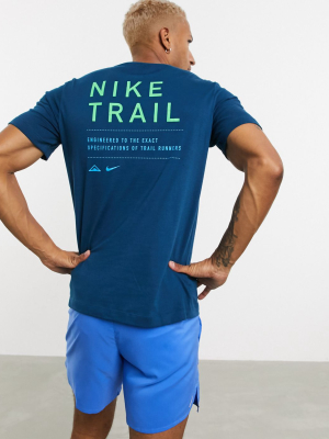 Nike Running Trail Logo T-shirt In Blue