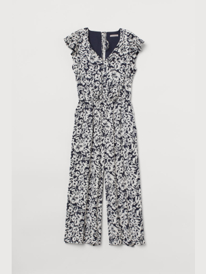 Flutter-sleeved Jumpsuit