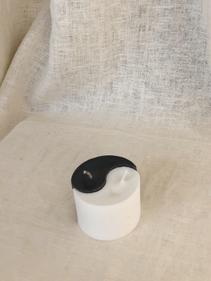 Yin Yang Candle