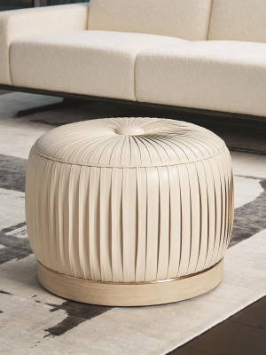 Colette Pouf