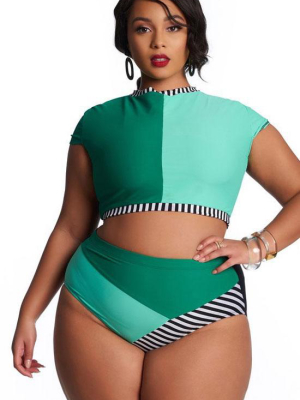 Plus Size High Waist Color Block Sleeved Crop Bikini Swimsuit - Two Piece Set