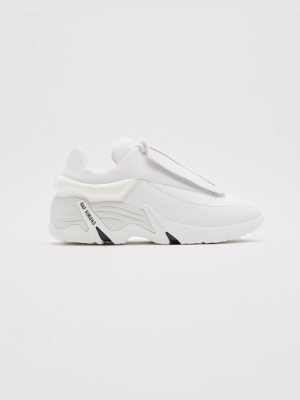 Antei Sneakers In White