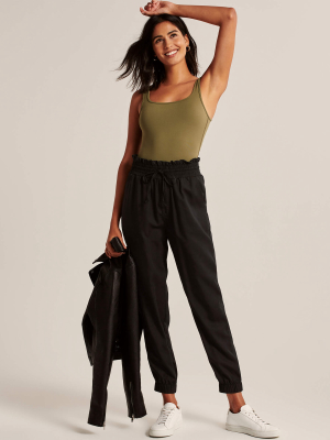 Ruffle-waist Joggers