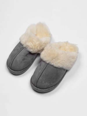 Women's Slippers In Grey