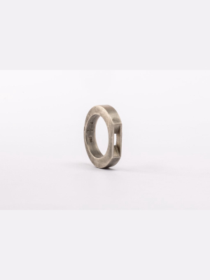 Crescent Plane Gateway Ring (4mm, Da)