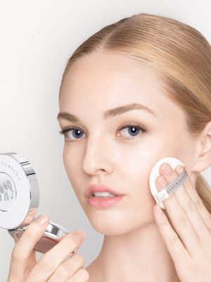 Future Skin Cushion Skincare Foundation