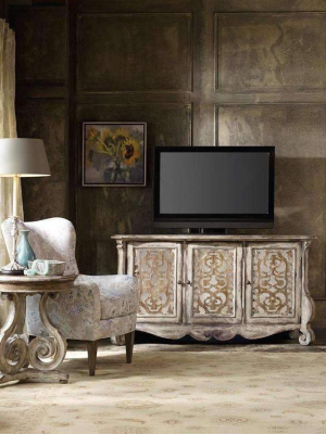 Chatelet Entertainment Console