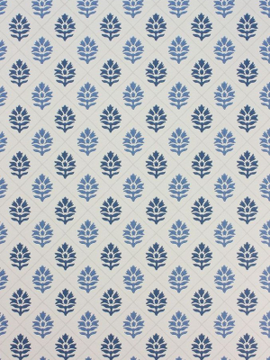 Sample Camille Wallpaper In Blue From The Les Rêves Collection By Nina Campbell