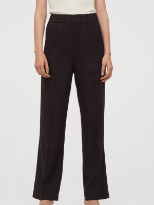 Wide-leg Pull-on Pants