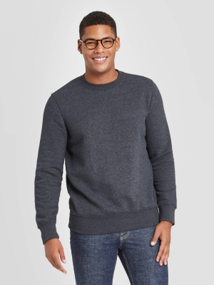 Men's Regular Fit Crew Fleece - Goodfellow & Co™ Gray