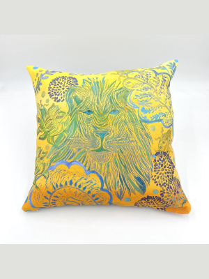 Lion Friend Among The Blooms Linen Pillow