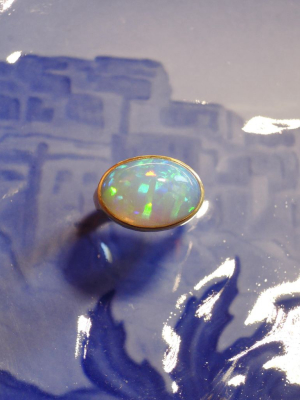 Bright Ethiopian Opal Ring