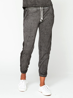 Carla Burnout Jogger