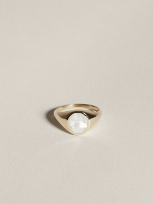 Oval Inlay Signet (mother Of Pearl)