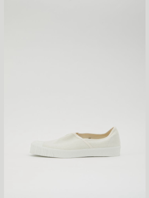 Special V Slip On — Cream