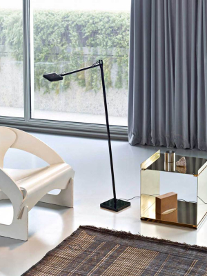 Kelvin Led Floor Lamp