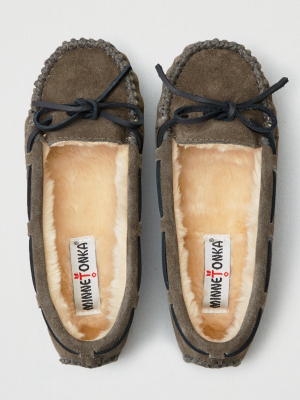 Minnetonka Cally Slipper