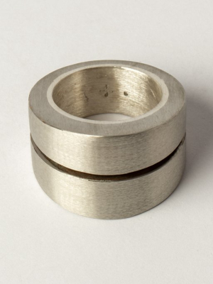 Crevice Ring V2 (wide, Mza)