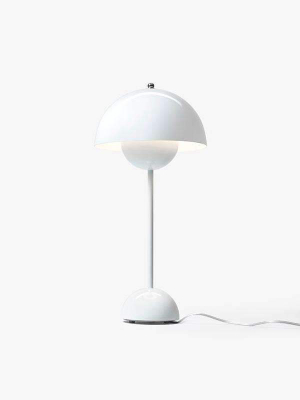 Mid Century Flowerpot Table Lamp Vp3 - White