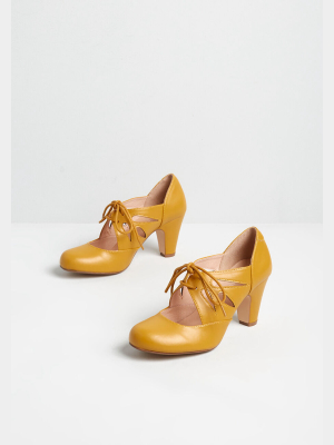 Ongoing Edge Lace-up Heel