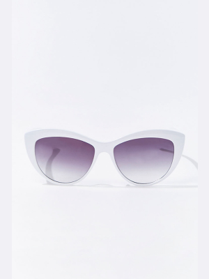 Cat-eye Frame Sunglasses