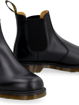 Dr. Martens 2976 Chelsea Boots