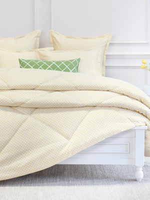 Page Yellow Comforter