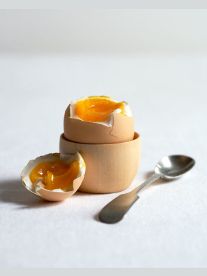 Cara Egg Holder