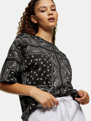 Black Paisley Print T-shirt