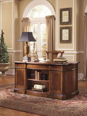 Belle Grove 60'' Desk