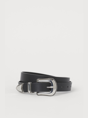 Belt With Large Buckle