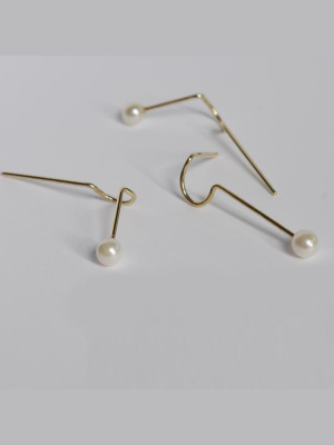 Pearl And Gold Needle Crawler Earrings