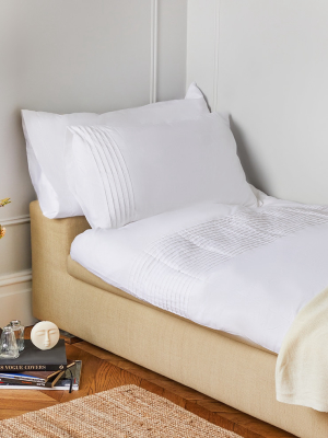 White Pintuck Single Duvet Set