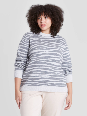 Women's Plus Size Crewneck Pullover Sweater - Ava & Viv™