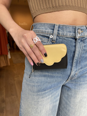 Wallet Shell Responsible In Pastel Yellow