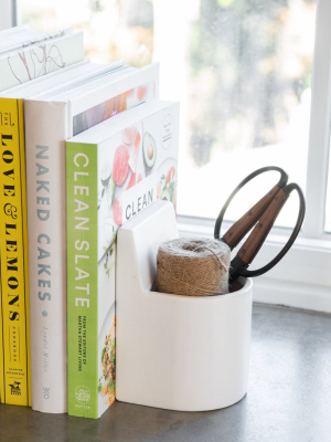 Baylis Ceramic Bookend Set