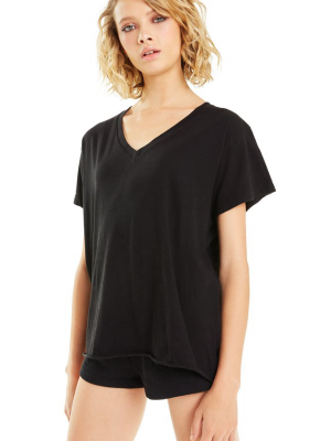 Romeo V-neck Tee | Jet Black