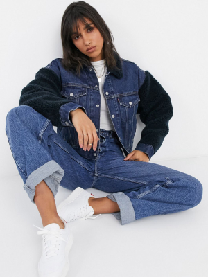 Levi's Cocoon Sherpa Trucker Denim Jacket In Blue