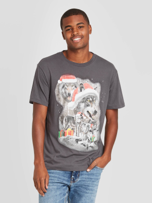 Men's Wolves Wearing Santa Hats Ugly Christmas Short Sleeve Graphic T-shirt - Charcoal Gray