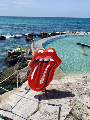 Deluxe Lie-on Float | Rolling Stones