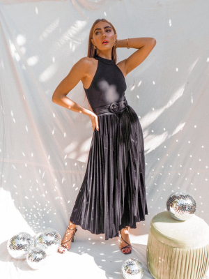 Luisa Belted Pleated Maxi Dress / Black Velvet