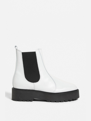 Uo Bruno Chelsea Boot