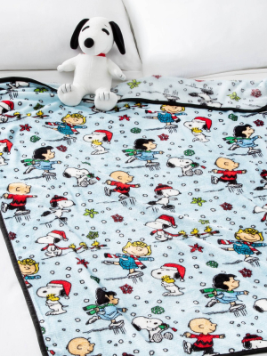 Peanuts Snoopy Throw And Pillow