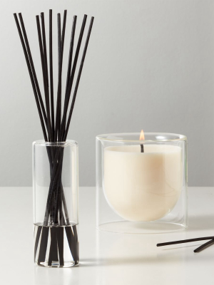 Taro Leaf And Tuberose Soy Candle