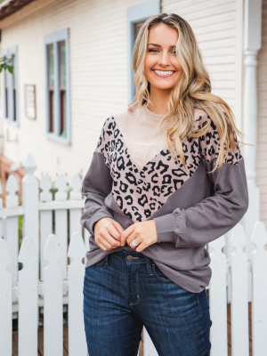 Donna Top - Tan/taupe Leopard/gray