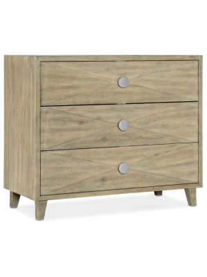 Surfrider Bachelor's Chest