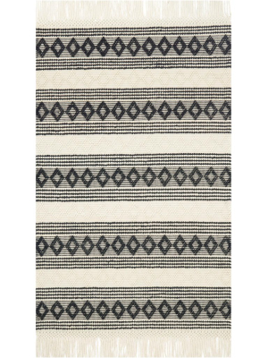 Holloway Ivory Black Rug