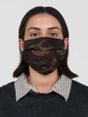 Social Status Camo Mask